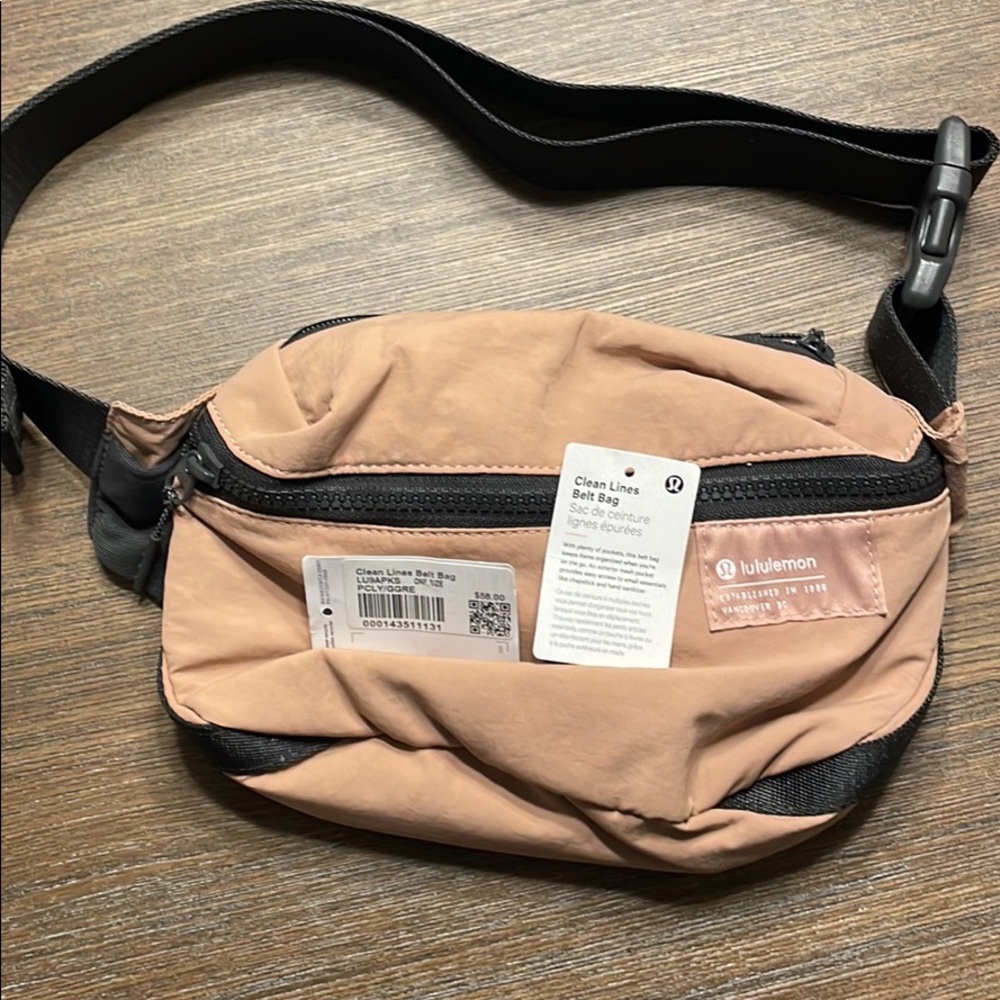 Clean Lines Belt Bag